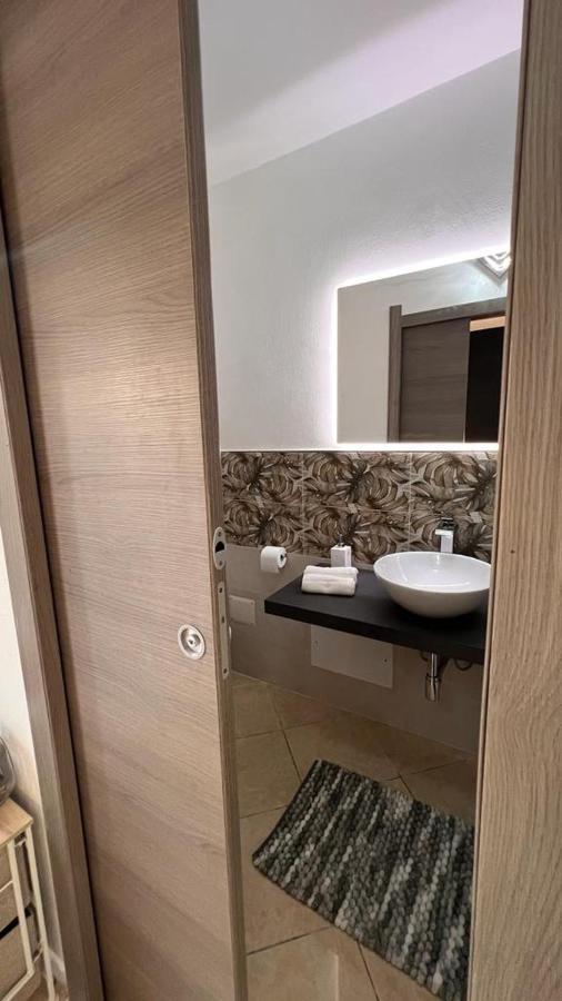 Come Per Incanto Rooms Боза Екстер'єр фото