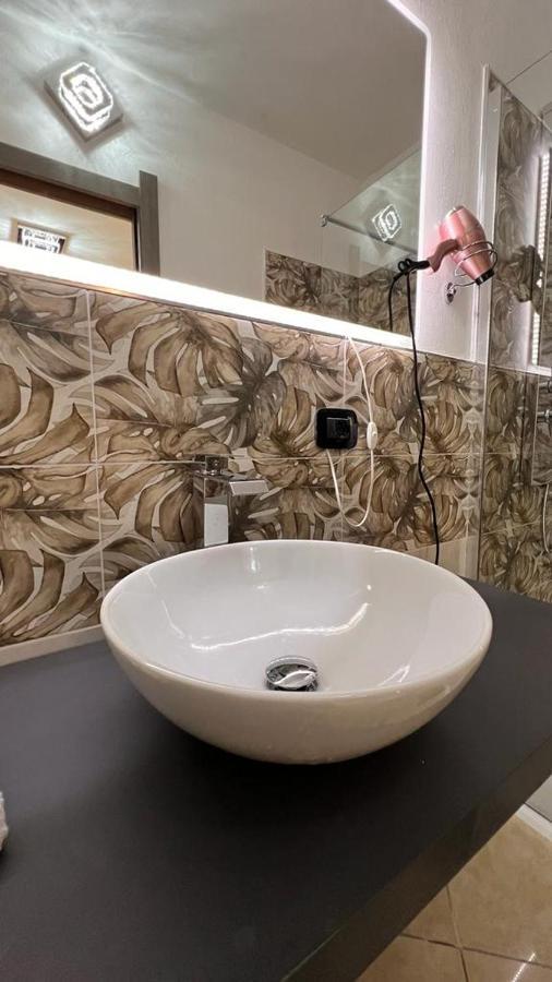Come Per Incanto Rooms Боза Екстер'єр фото